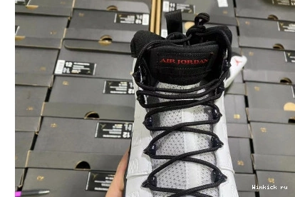 Jordan Retro OG 9 1117